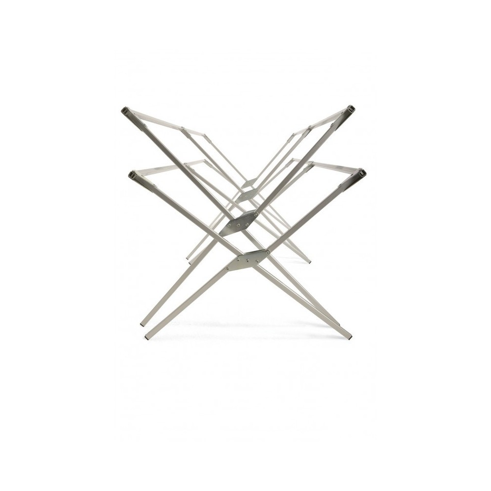 Lit de camp en fer 200x50 - Etalage | Matériel Forain