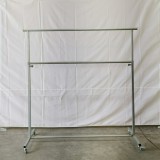 Porte habit en H deux étages avec roulettes - Penderie | Matériel Forain